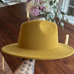GIGI PIP Wes Fedora Mustard